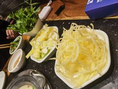 -周师兄大刀腰片火锅(解放碑总店)