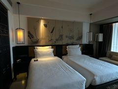 -三亚湾海居铂尔曼度假酒店