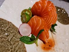三文鱼刺身-小乔回转寿司(铁东万象汇店)