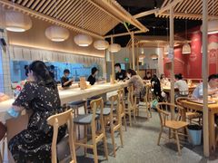 -八二小区抄手(龙湖上城天街店)