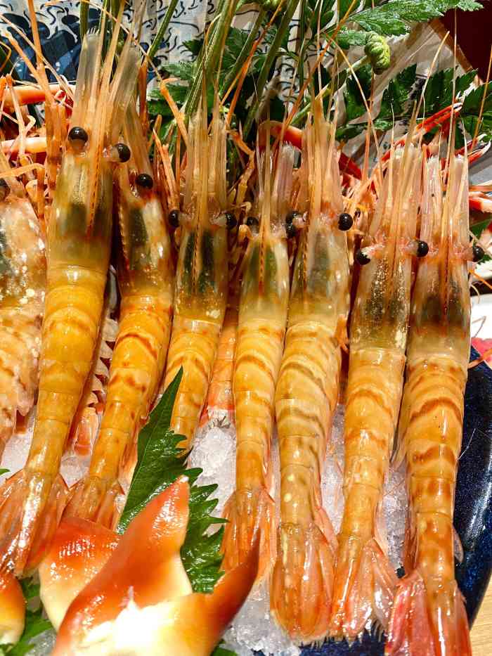 贝壳扇铁板烧-"鳌虾和牡丹虾非常大而且特别新鲜,3.4只.