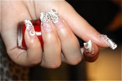 iphone_upload_pic-艾妃罗高科美肤美甲美睫健康管理