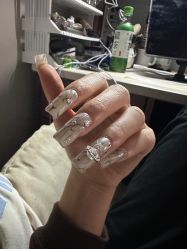 -171 Naillife