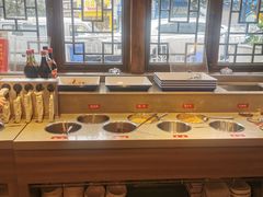 自助调料区-叉叉裤鲜火锅(空港新城店)