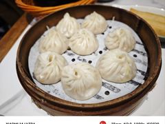 -馋三尺蟹粉小笼(人民广场店)