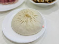 蟹黄汤包-怡园饭店-餐厅(四望亭店)