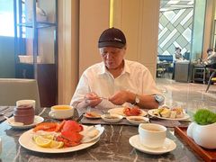 -前海华侨城JW万豪酒店·都会尚膳自助餐厅·牛排海鲜酒水畅飨
