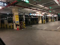 -湖滨银泰in77 C区-停车场
