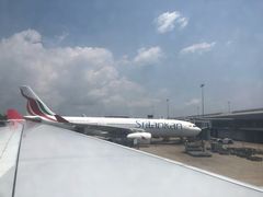 -班达拉奈克国际机场