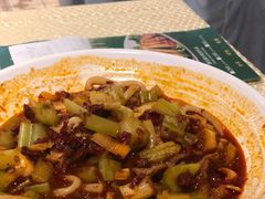 新疆炒米粉-巴扎美食·新疆菜·西域歌舞表演餐厅(新疆大厦店)