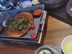 -云海肴·汽锅鸡·云南菜(天山百盛优客店)