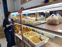 面包甜点陈列柜-杨老大焙子月饼干货(宽巷子民族美食街店)