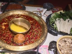 -哥老官重庆美蛙鱼头(西湖银泰十一哥店)