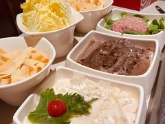 -海底捞火锅(杭州庆春路夜宵主题店)