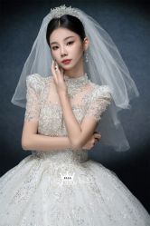 点击看大图 -艾拉·女王婚纱礼服馆