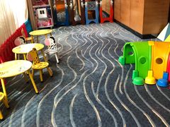 -苏州金鸡湖中茵皇冠假日酒店