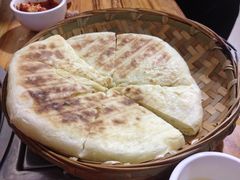 -阿婆情腊排骨火锅(金虹路店)