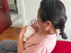 -爱月宝月嫂·育儿嫂