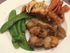 -东方红海鲜百汇(国际大厦店)