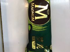 -全家便利店(襄阳南路店)