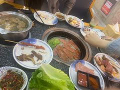 -锤头鲨毛肚海鲜烤肉自助餐厅(国购广场店)