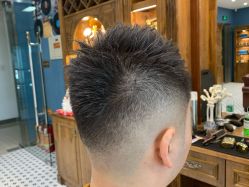 点击看大图 -贝勒爷专业男发