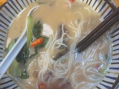 -鲜越鲜鱼粉(财富购物中心店)