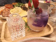 snow&nbsp;white-FLOVIE FLORIST CAFE