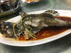 -亚龙湾8号(丁村万人海鲜广场店)