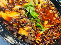-蛙鱼潭美蛙鱼头火锅(解放碑瑞富广场店)