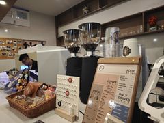 -Reset Coffee 与海咖啡