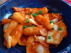 泡菜炒年糕-花漫里日式餐厅(刺桐店)