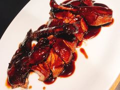 老头儿卤鸭（半只）-老头儿油爆虾·1987杭州烟火味(湖滨银泰in77D区店)