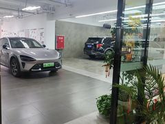 -车友必成·3M汽车贴膜/隐形车衣/改色膜(成都店)