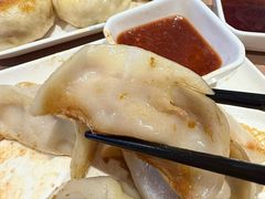 -韩海丽特色美食(秀州路店)