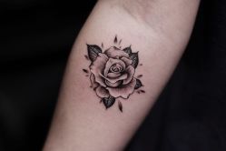 手部-见雾TATTOO STUDIO