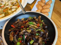 -小三峡食府(西五路店)