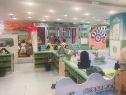 -孩子王童乐园(唐山万达广场店)