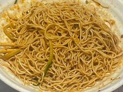 -肥肥虾庄·金牌油焖大虾(汉口城市广场店)