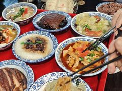 -蓝田九大碗民俗食府(蓝田店)