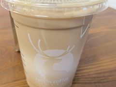 菠萝的海冰萃咖啡-瑞幸咖啡(新安大厦店)