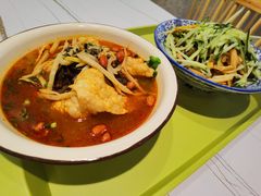 -丽丽三鲜螺蛳粉(田林路店)