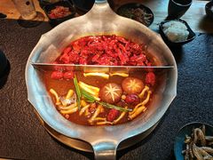 -湊湊火锅·茶憩(南京东路悦荟店)