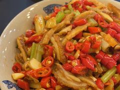 酸辣牛肚-潇湘阁(望京SOHO店)