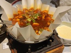 -穹六人间 people 6(岳阳路店)