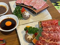 -炼火烤肉店