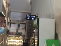 -新华书店(顺峰山公园店)