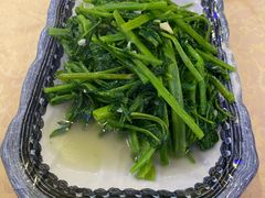 -维吾尔餐厅(宜山路店)