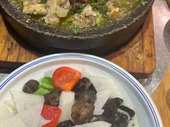-郑件洋芋饭庄