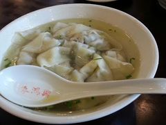 荠菜鲜肉馄饨-朱鸿兴面馆(镇湖店)